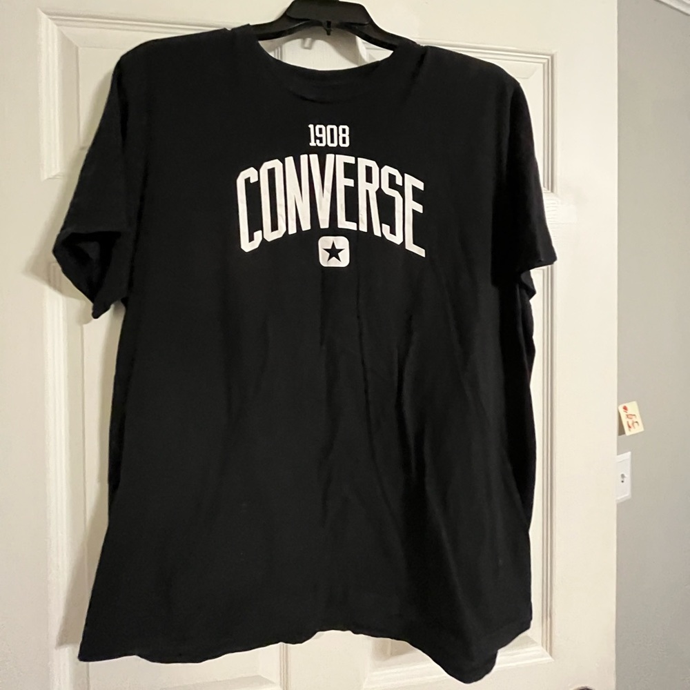 Converse tee
